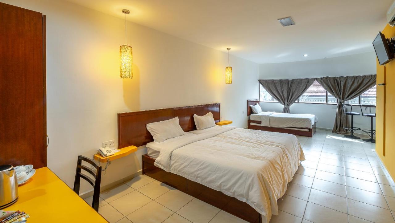 Newbridge Hotel Malacca Eksteriør bilde